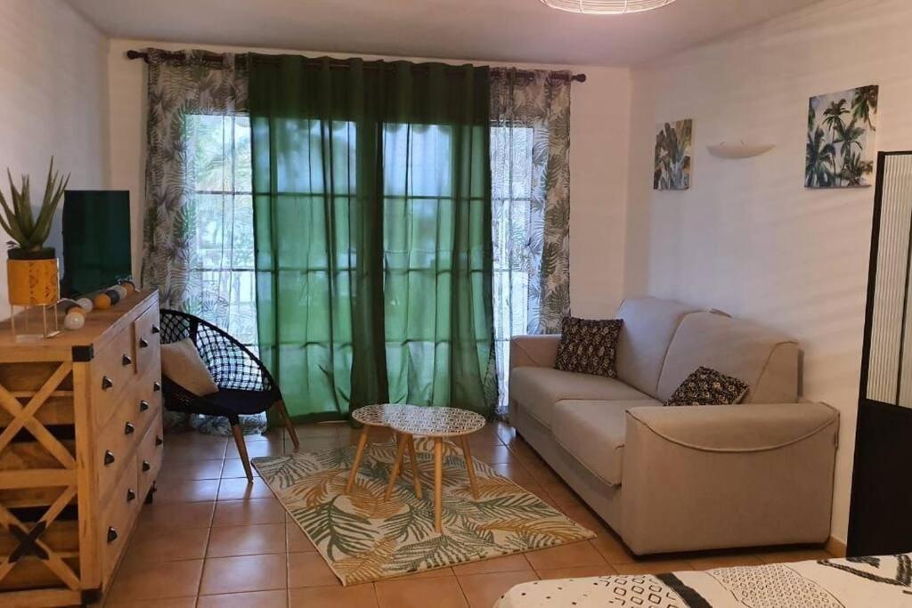 Studio Cosy, Vue Sur Mer Villages Vacances Sainte Anne Cheques Vacances Acceptes Екстер'єр фото